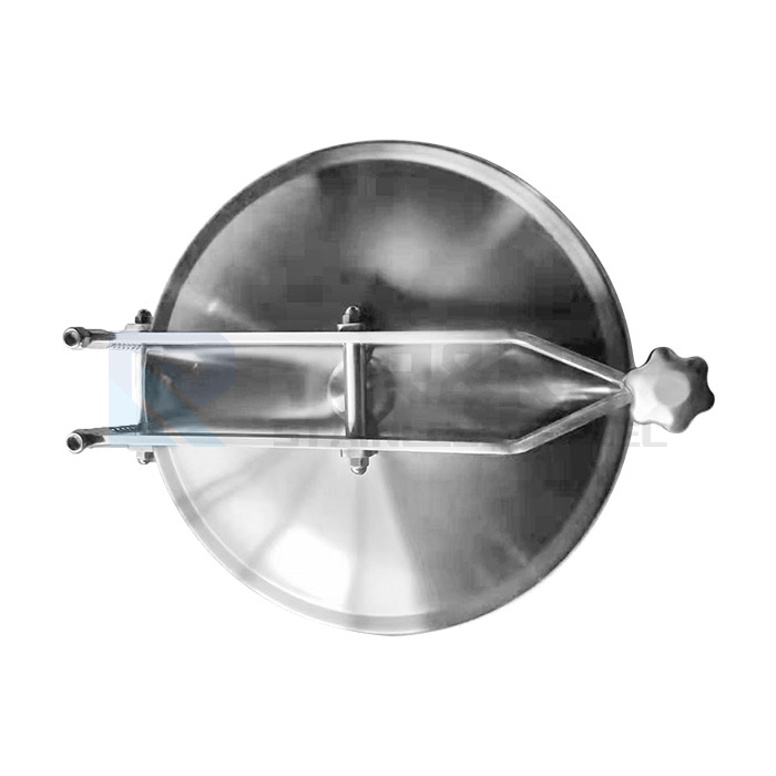 Round atmospheric manhole